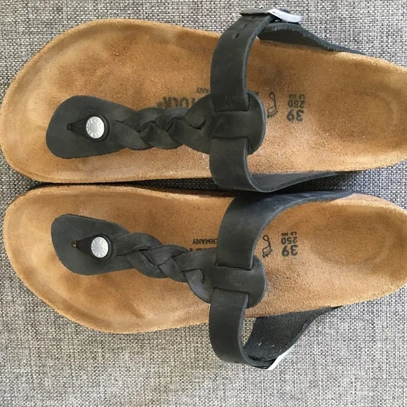 Birkenstock Gizeh Braided Leather in Black NWOB - Picture 2 of 5